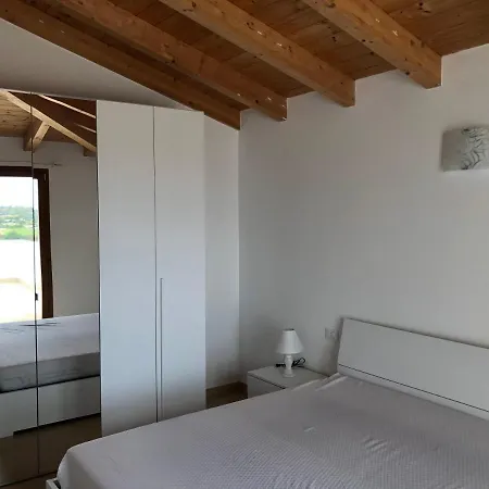 Attico Bianco Lejlighed Budoni